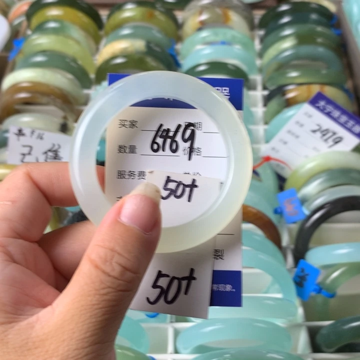 未镶嵌蛇纹石玉手镯6469