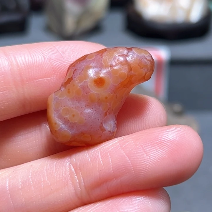 石材彩花眼小动物