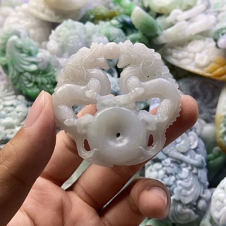 定制翡翠未镶嵌天然翡翠