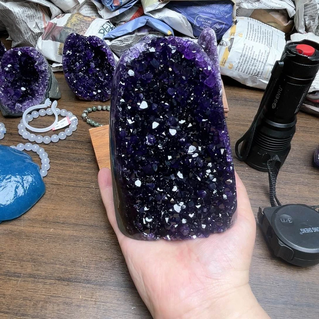 紫晶大型摆件（非配饰）未镶嵌