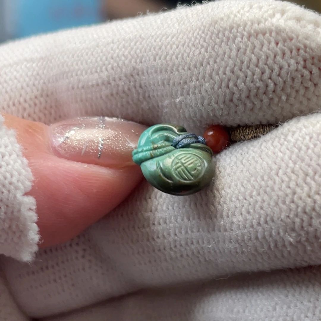 绿松石未镶嵌挂件