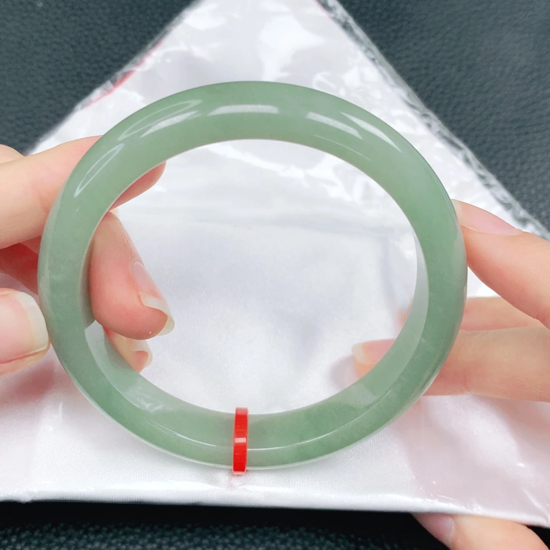 翡翠未镶嵌手镯59圈口