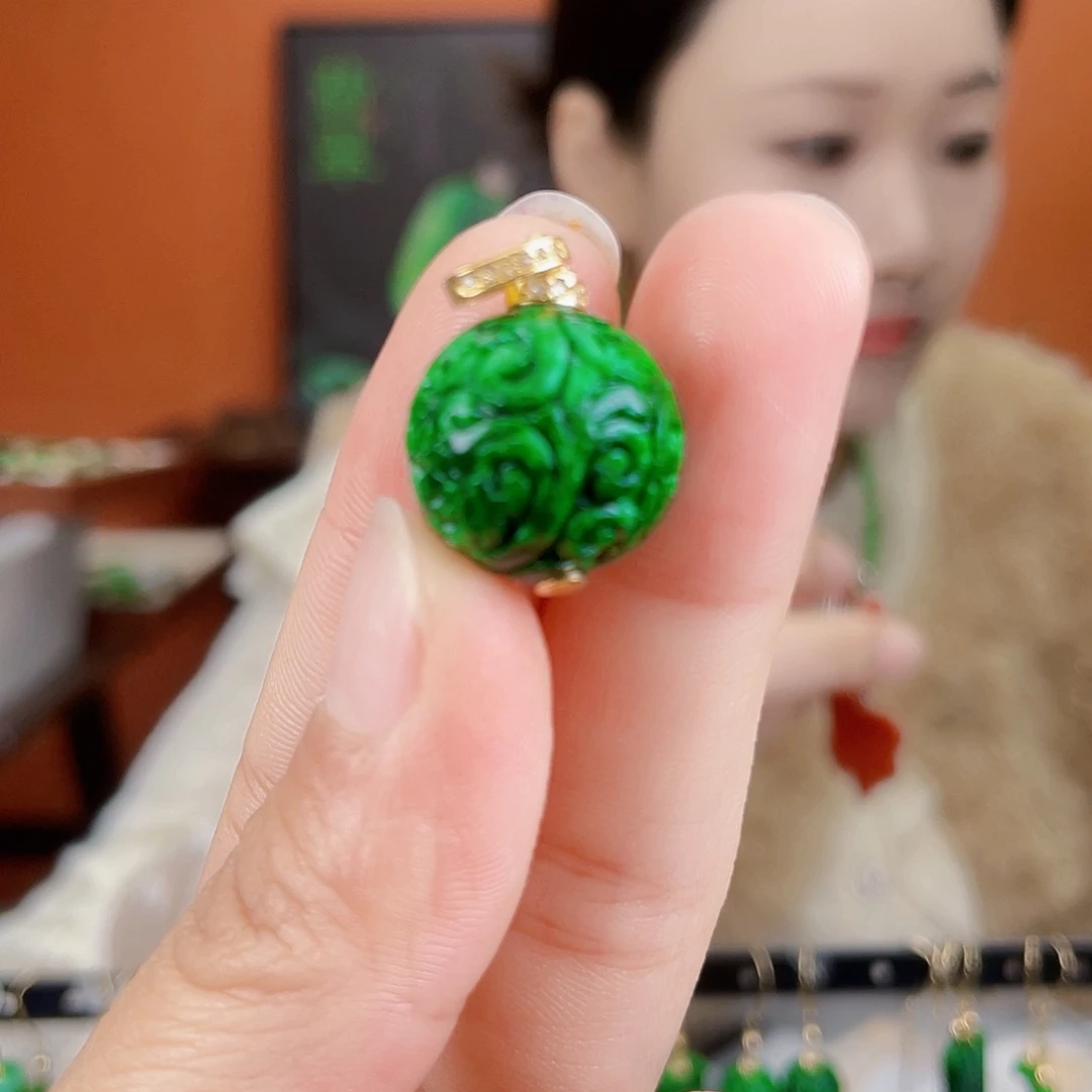 翡翠未镶嵌耳饰饰品