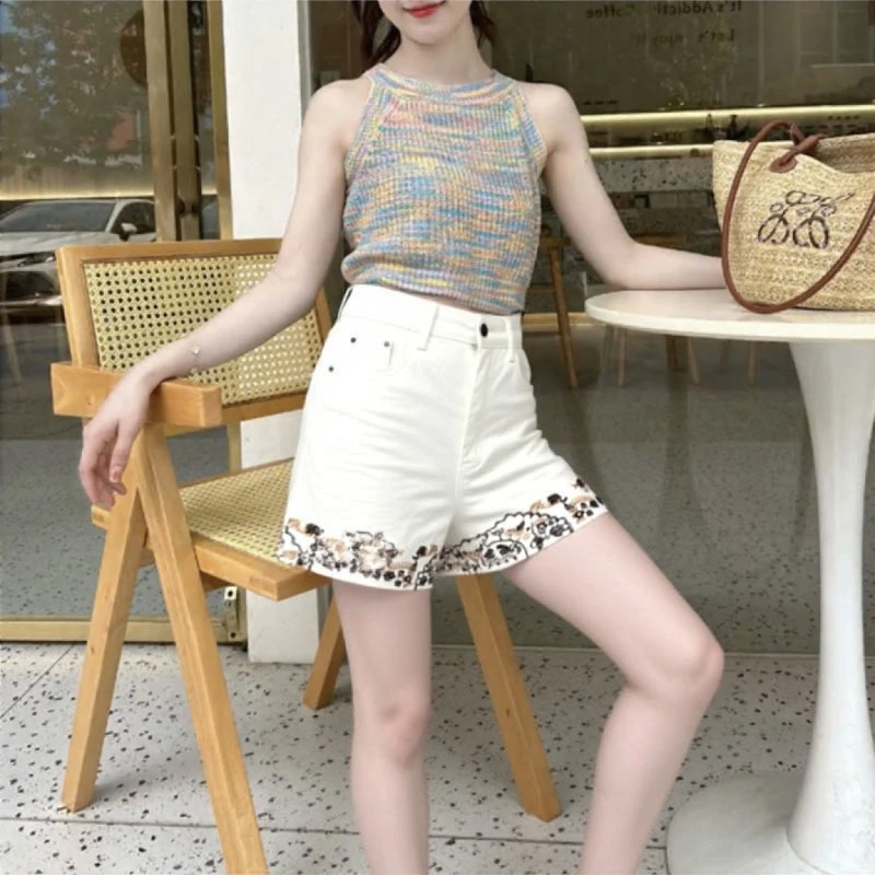 高腰宽松显瘦A字阔腿热裤2025夏季新款中国风刺绣白色牛仔短裤女