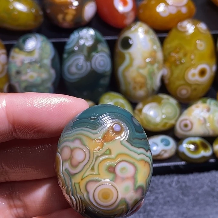 玛瑙/玉髓未镶嵌珠宝半成品67