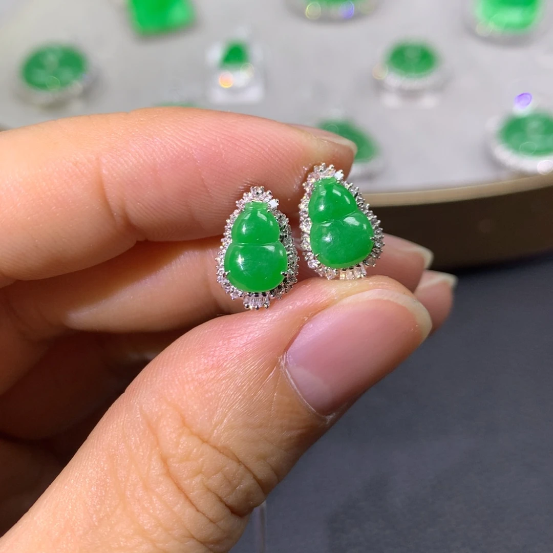 翡翠耳饰18K金镶嵌翡翠