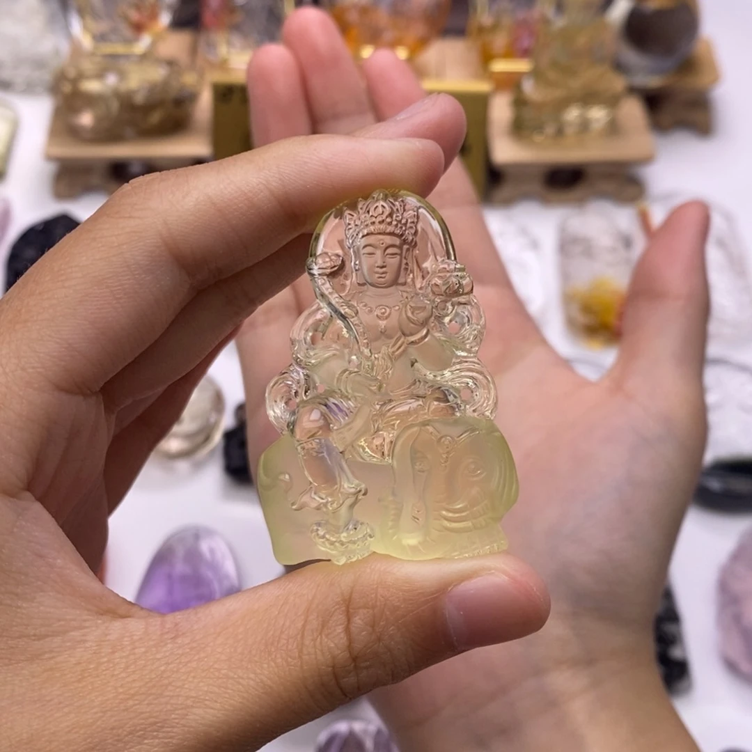 未镶嵌颈饰水晶笨***.定制