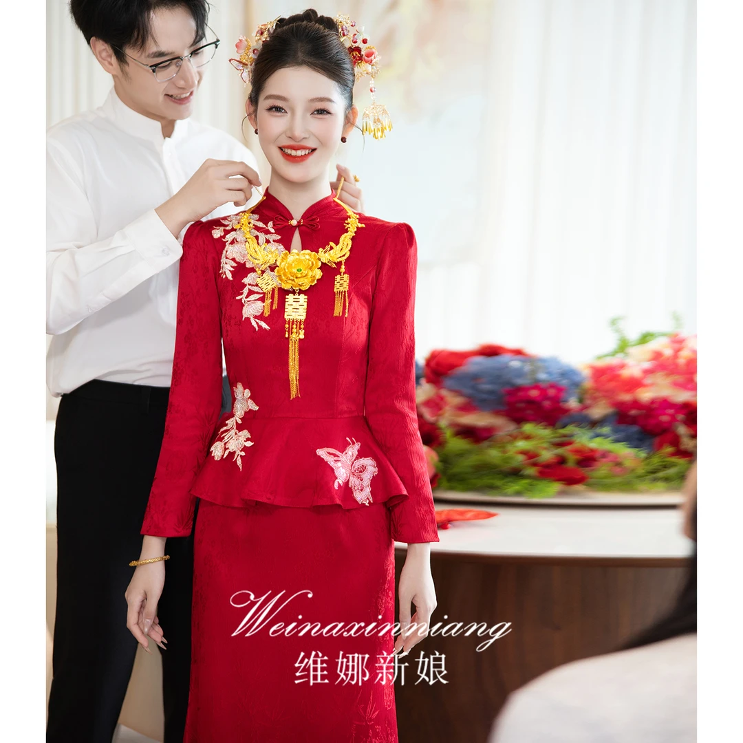 2025新款敬酒服新娘高级感酒红色中式旗袍订婚礼服套装显白回门服