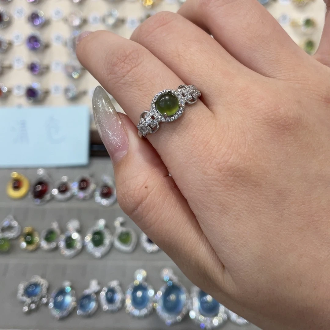 蛇纹石玉戒指吊坠项链银S925镶嵌保****莎