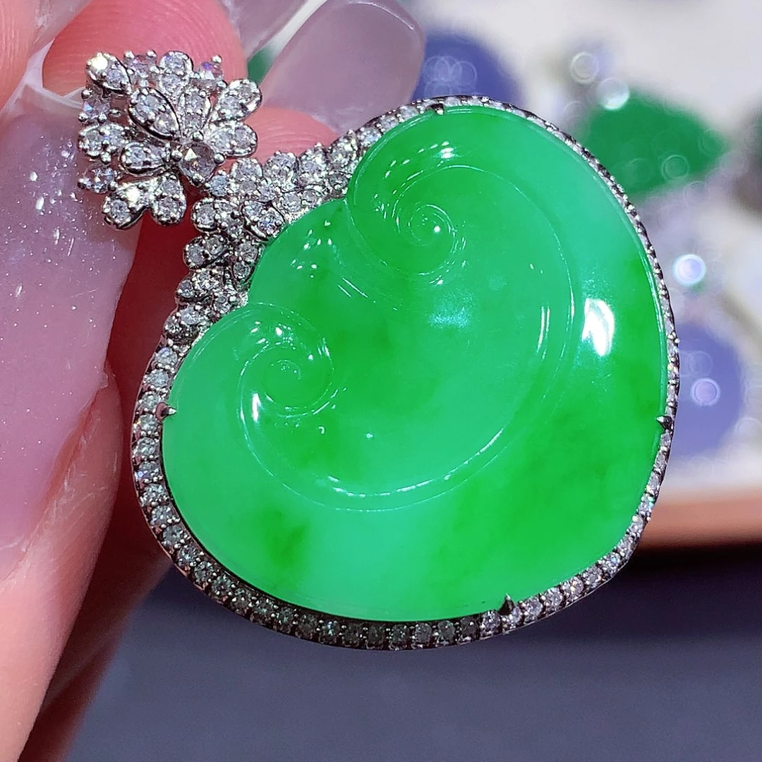 翡翠18K金镶嵌吊坠(不含链)