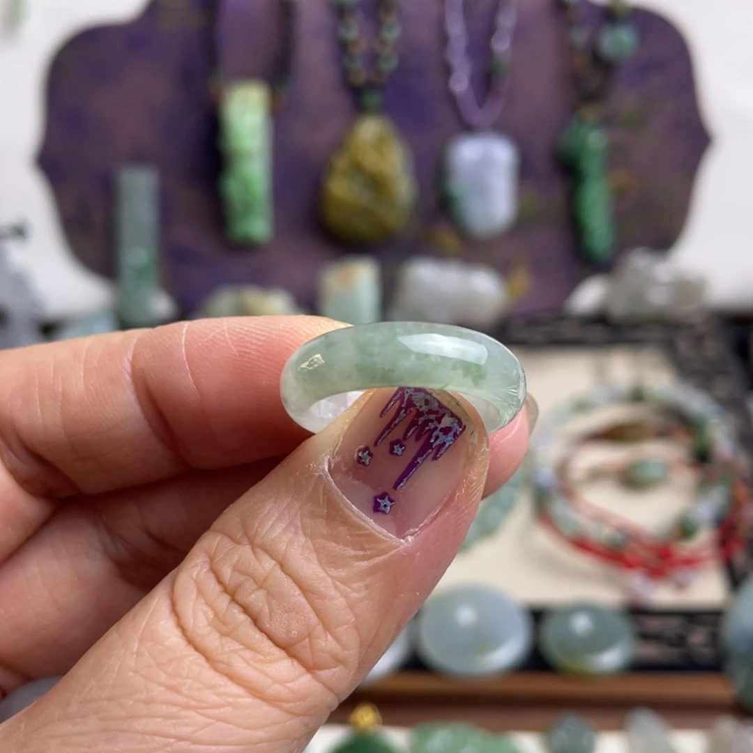 翡翠未镶嵌戒指飘花戒圈