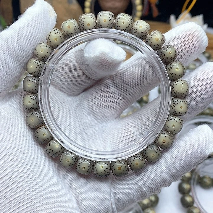 手串星月菩提风**遥9mm糯冰灰冰大眼睛