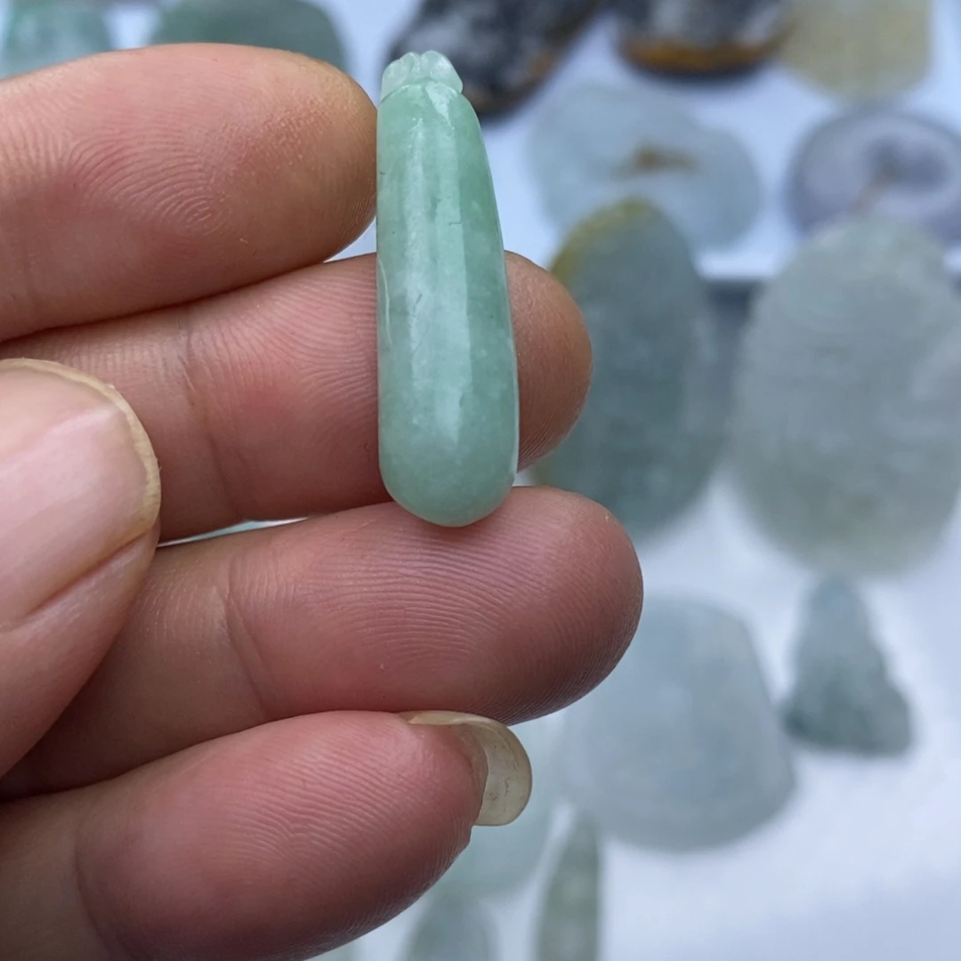 定制翡翠未镶嵌瓜