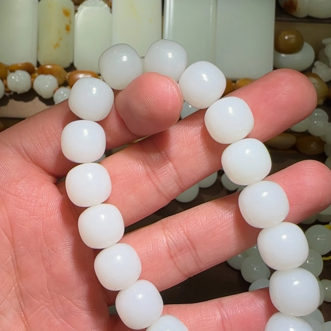 和田玉手链未镶嵌