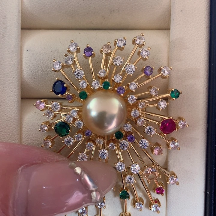 未镶嵌胸饰海水珍珠