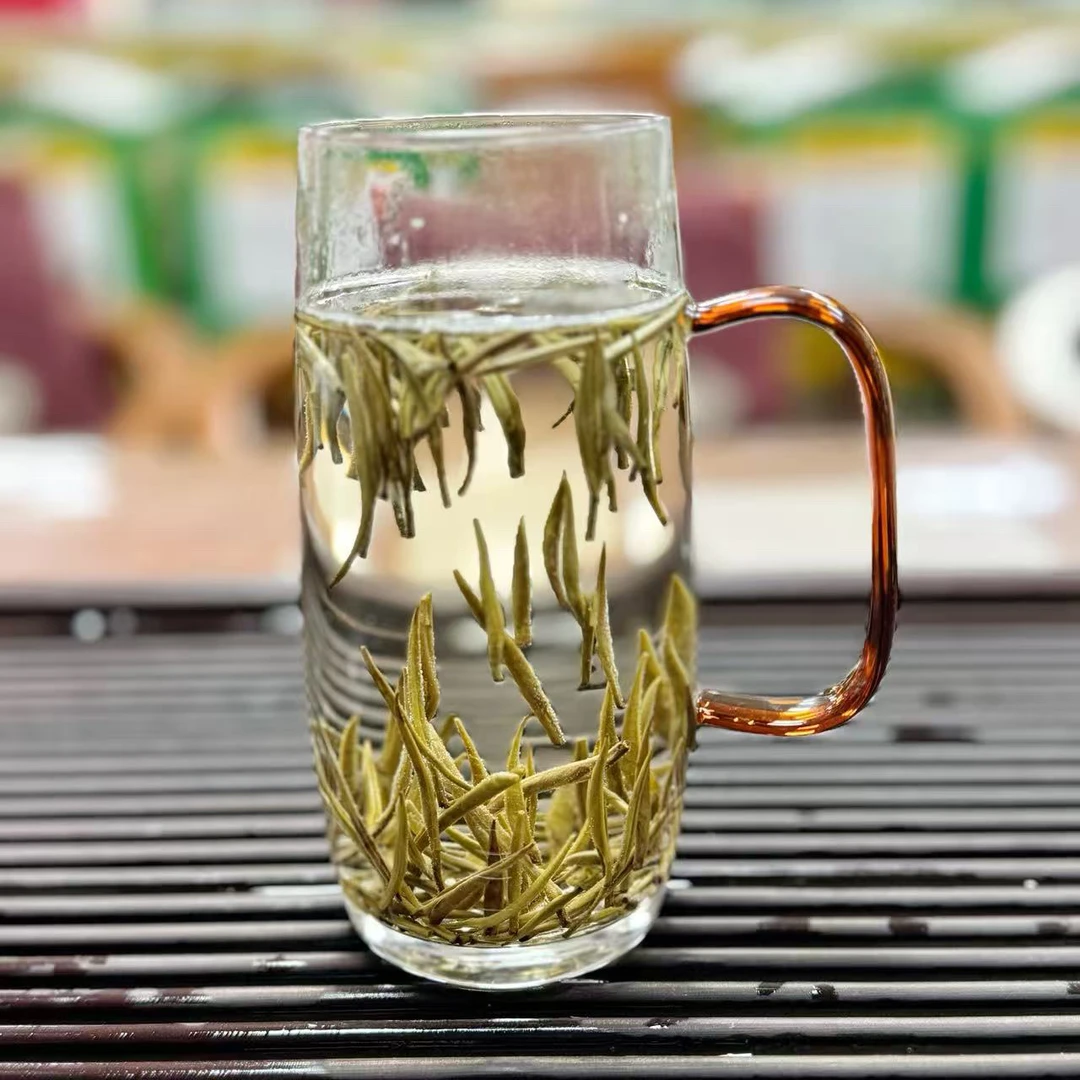 茉莉花新茶（特级七窨贵针）清香甘甜根根立耐泡不苦（伏花窨制）