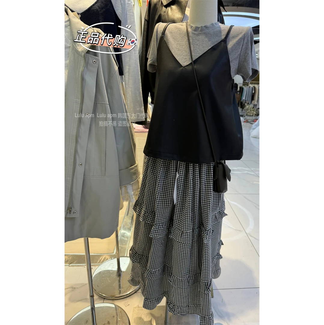 루루가−  （IU）韩国东大门韩系蛋白软皮吊带时尚背心➕短袖 叠穿两件套