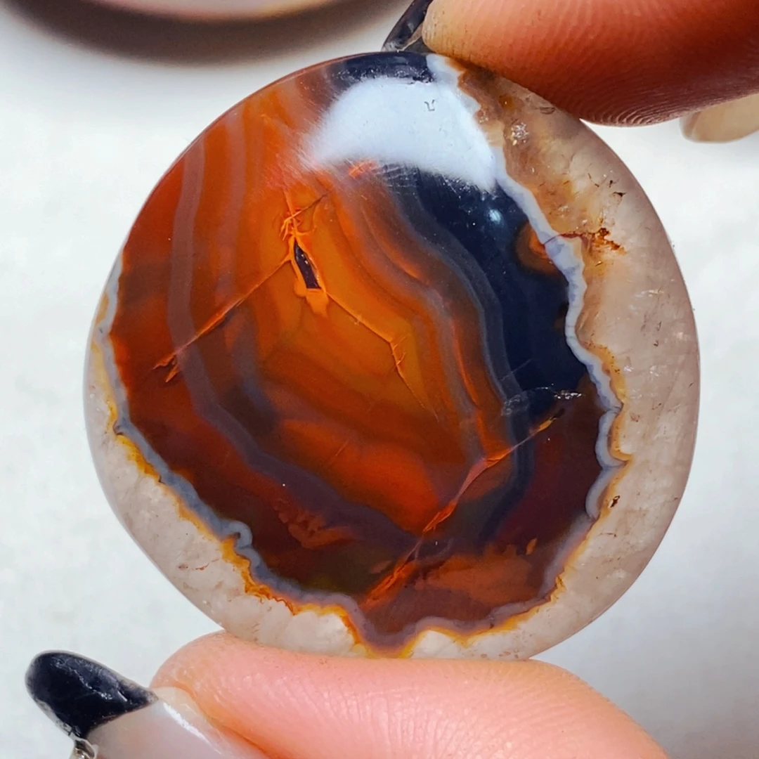 纯***代玛瑙/玉髓未镶嵌颈饰