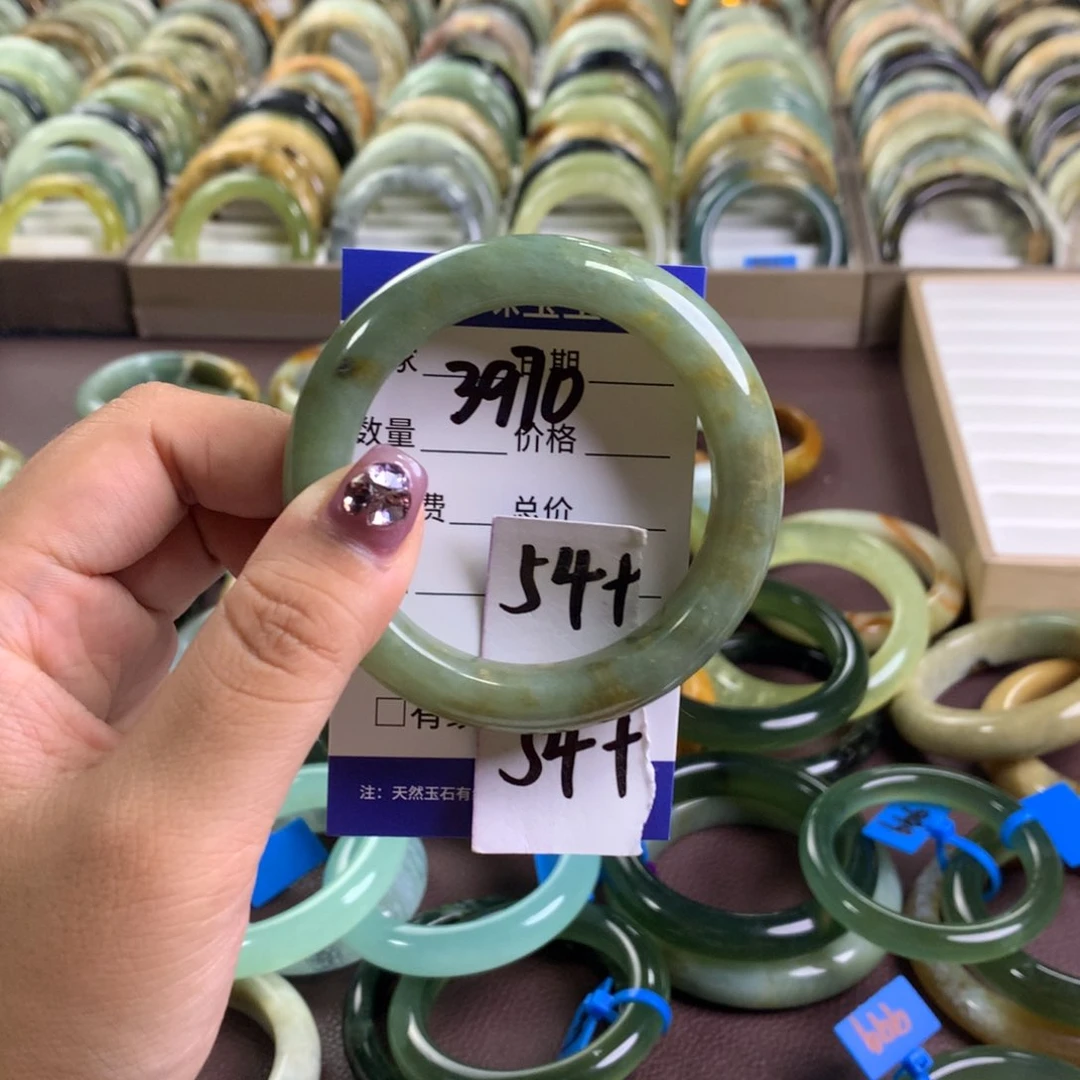 蛇纹石玉未镶嵌手镯3970