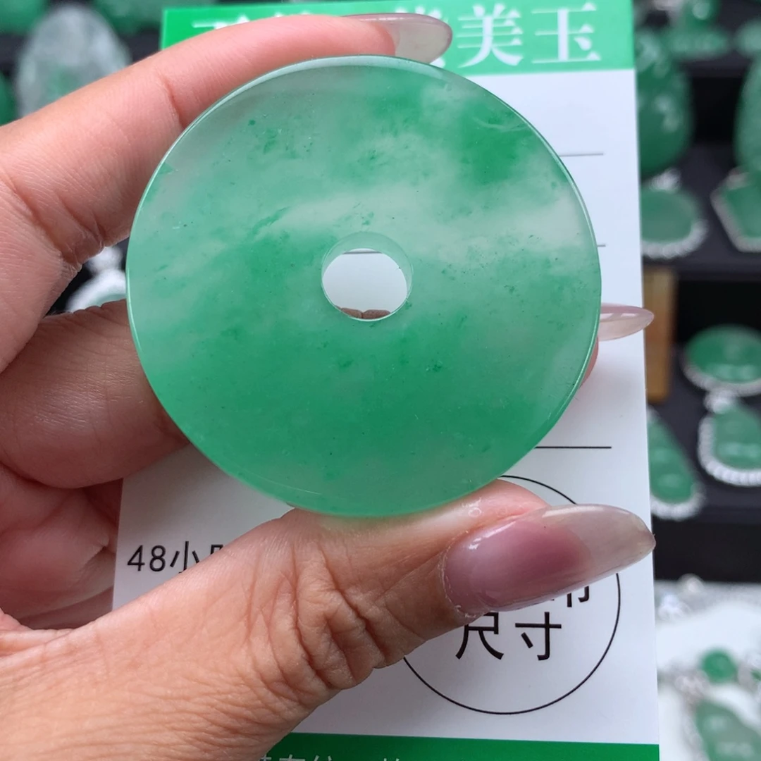 银S925镶嵌吊坠石英质玉（非洲翠）