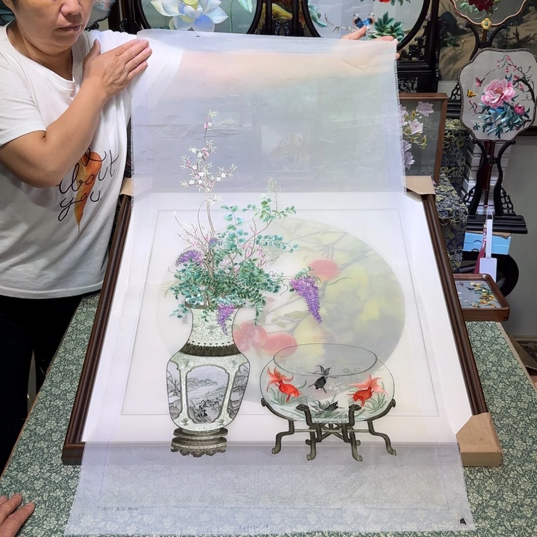 刺绣刺绣工艺精湛独特设计新颖时尚