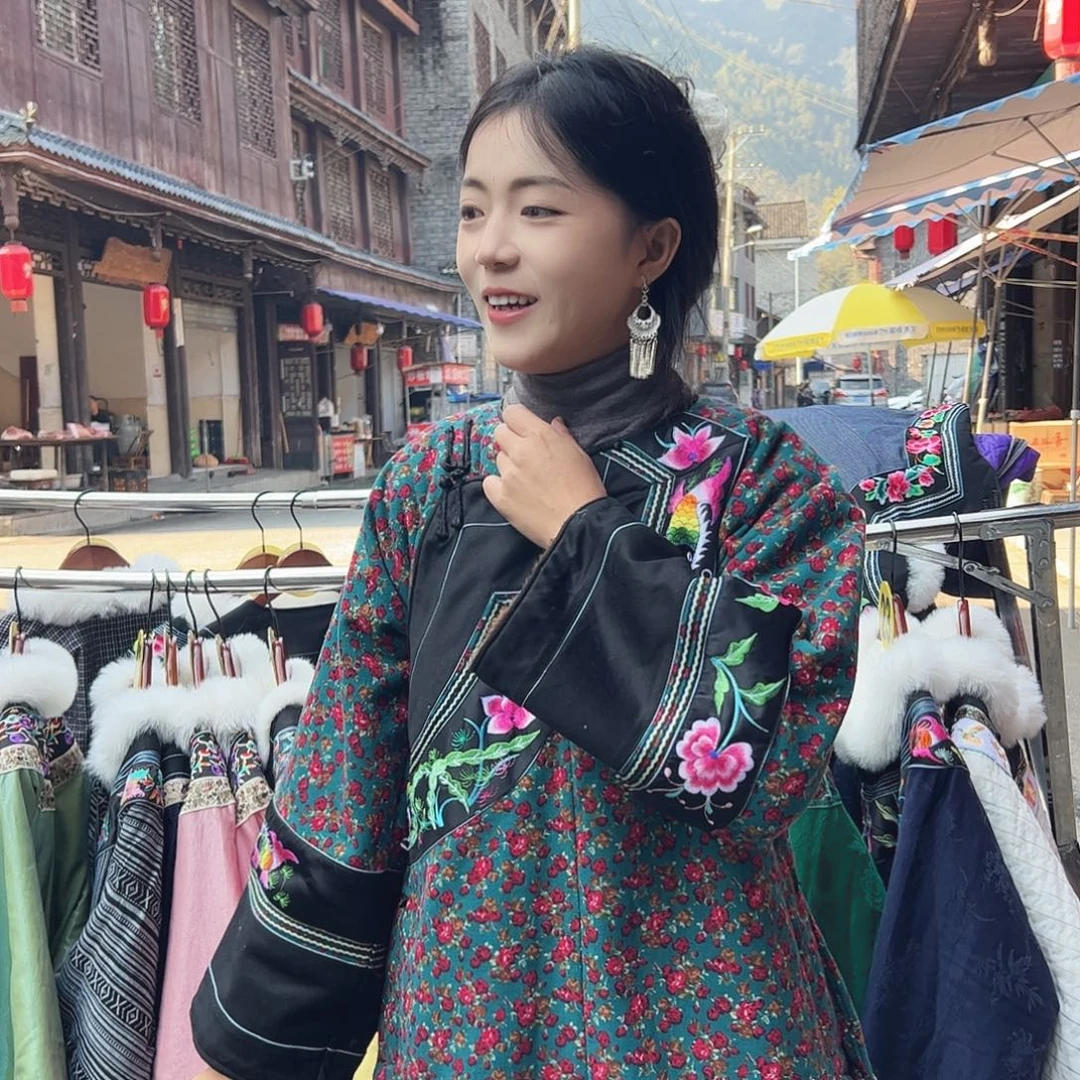 湘西苗族刺绣大花处理