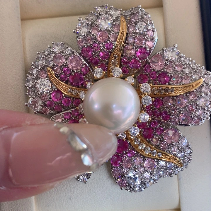 未镶嵌胸饰淡水珍珠