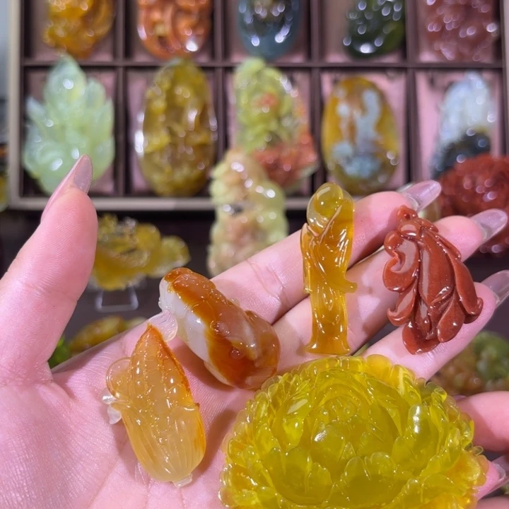 未镶嵌蛇纹石玉颈饰开*随机发