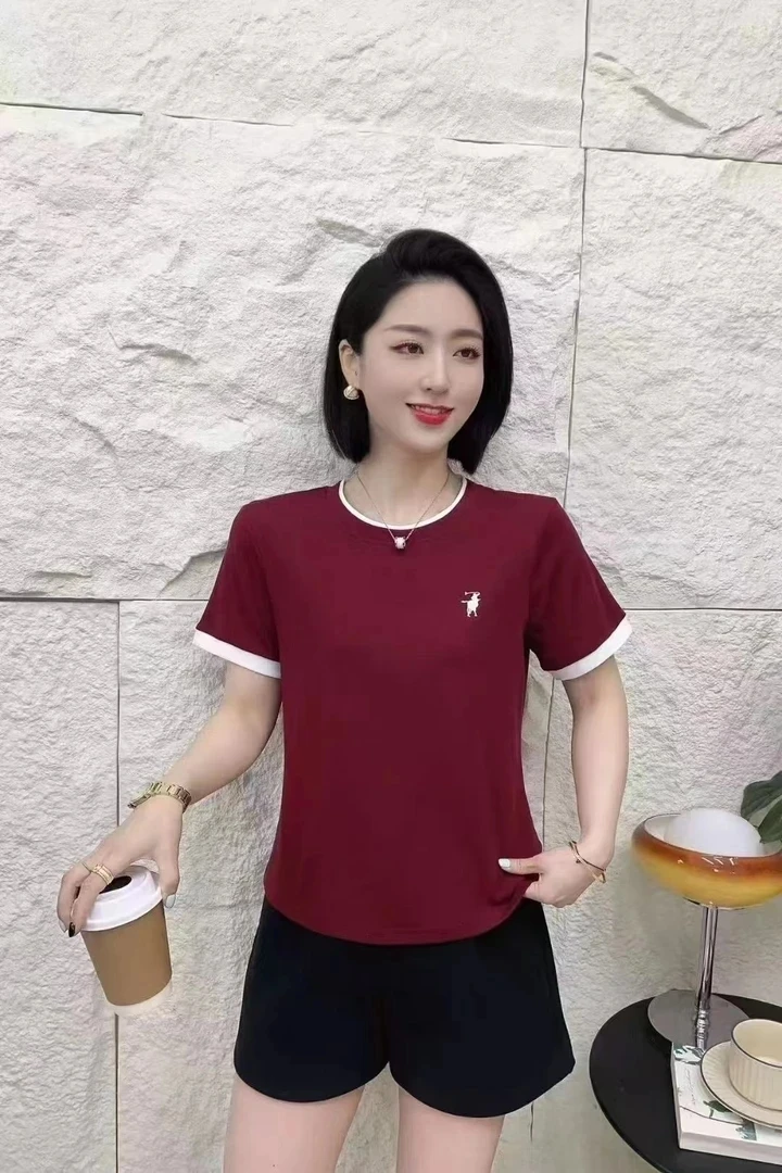 01夏季薄款女士圆领短
