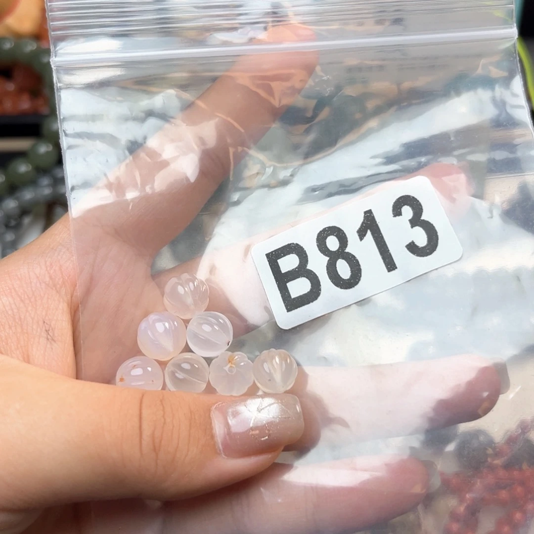 未镶嵌南红玛瑙珠宝奇石