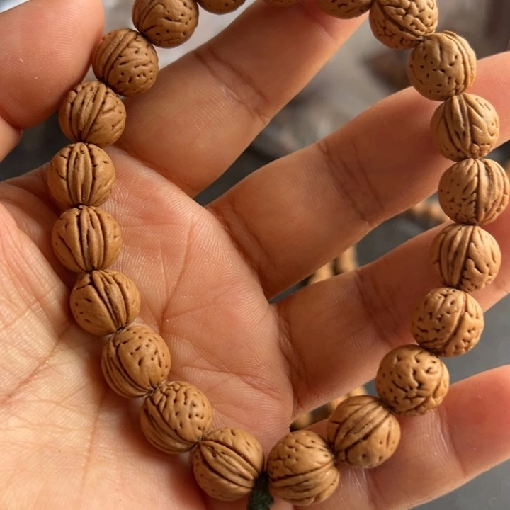 得***鱼手串/手链核桃梦鱼哥，60，梦的感觉很不好