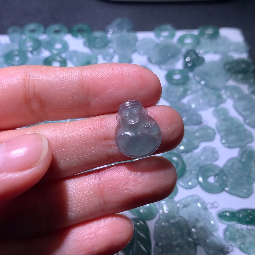 颈饰未镶嵌翡翠财财