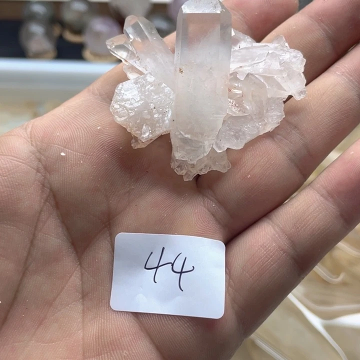 水晶未镶嵌大型摆件（非配饰）