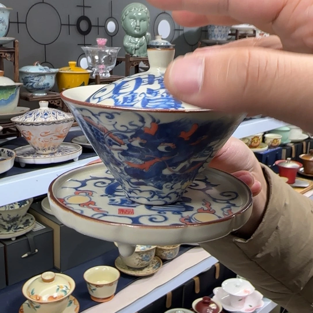 高温下的高温天气使人