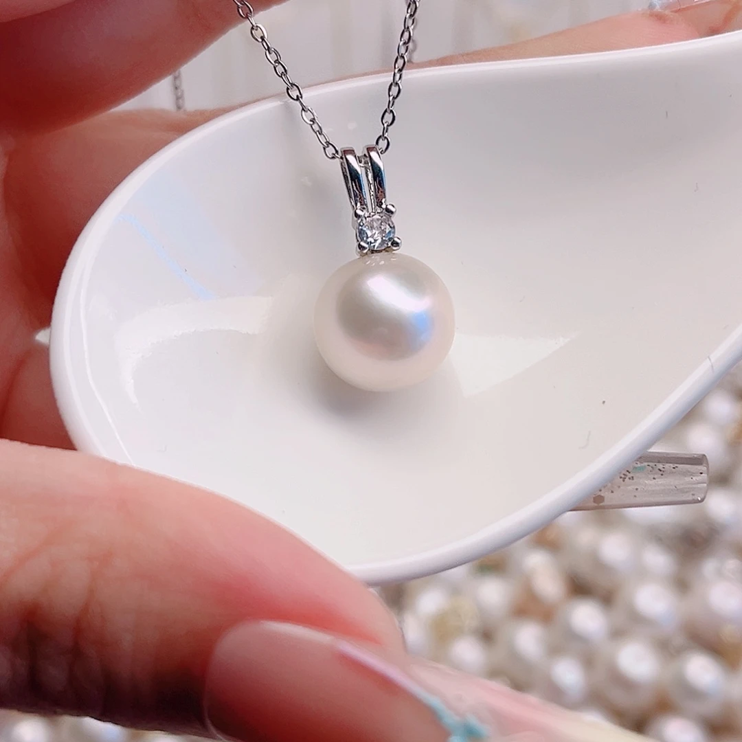 淡水珍珠吊坠(赠链)未镶嵌