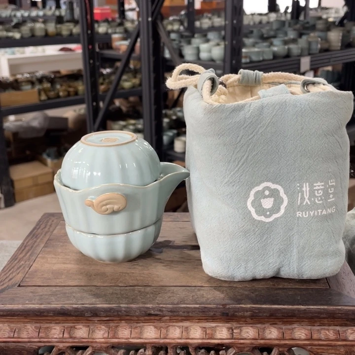 摆件天青金鱼快客杯