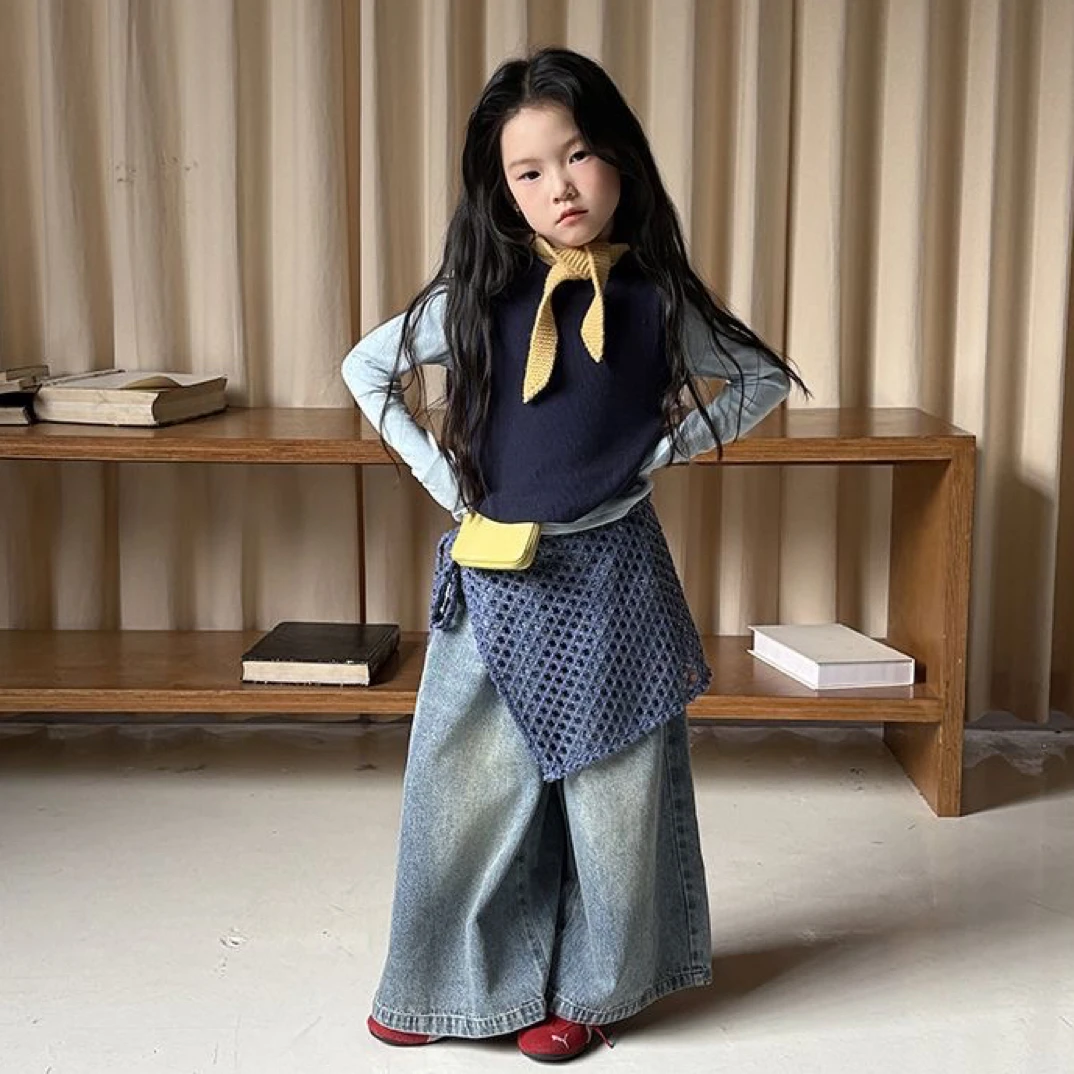 女童套装小女孩韩范背心打底衫牛仔裤三件套儿童早秋洋气时髦秋装