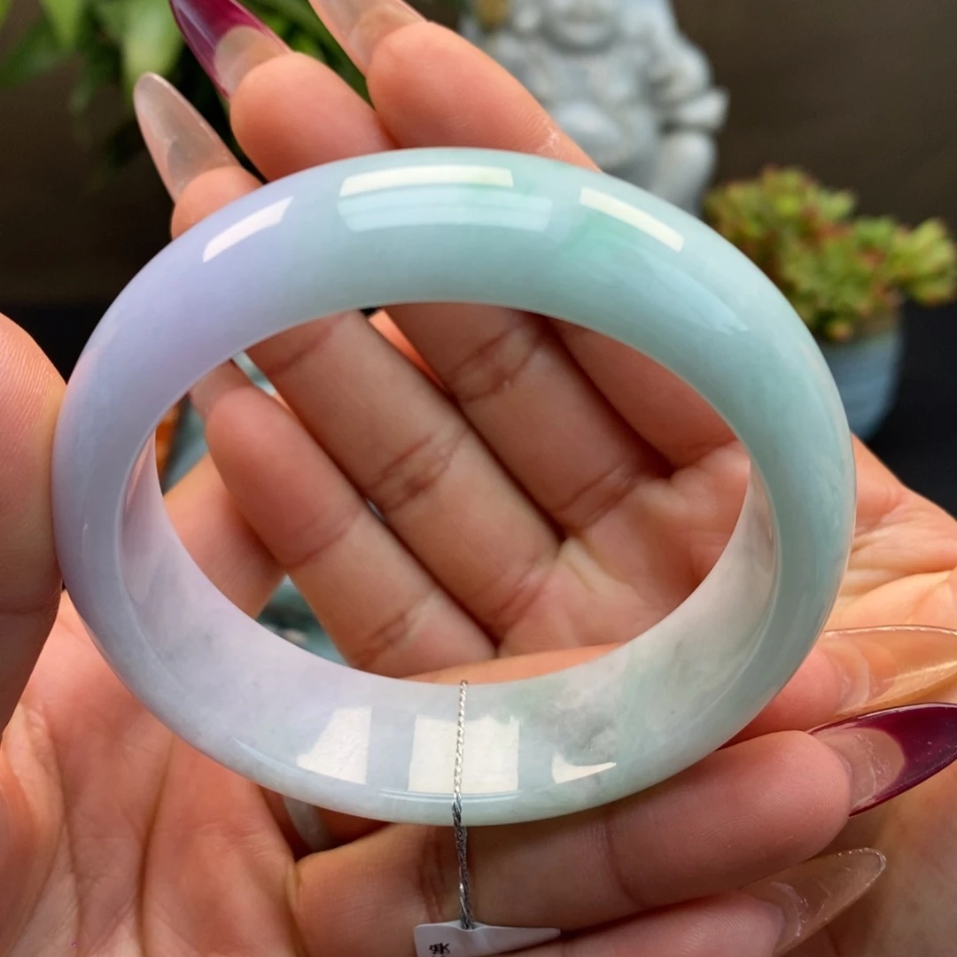 翡翠手镯未镶嵌天然