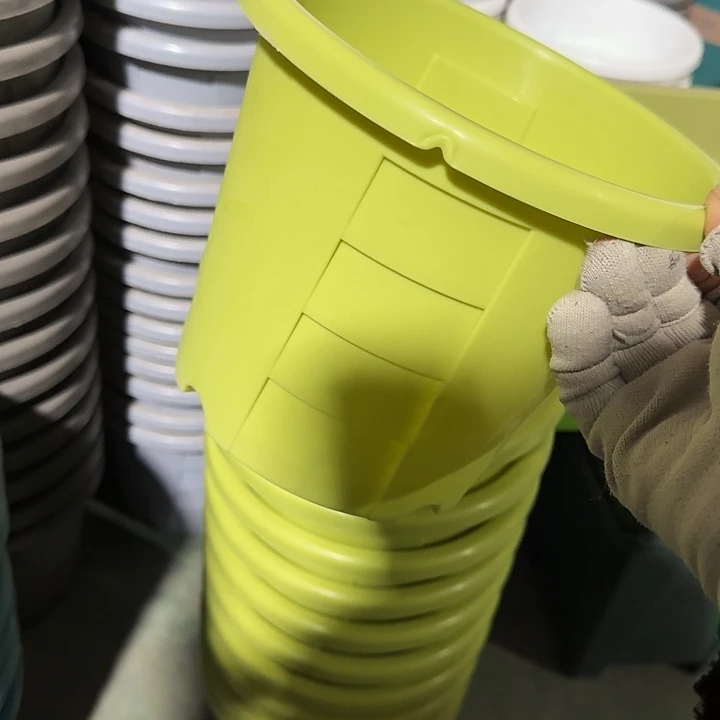 测19口径6个无托果绿瑕疵