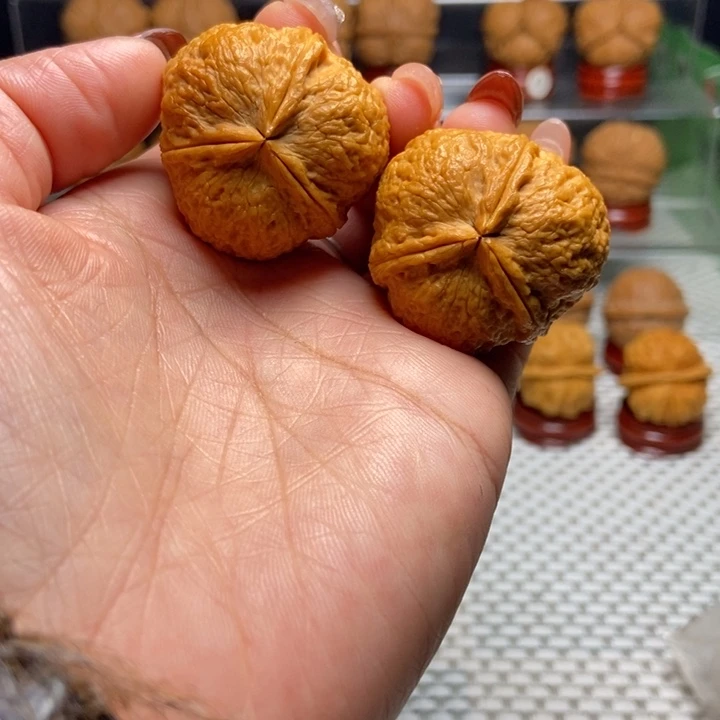 把件文玩核桃6满天星三棱
