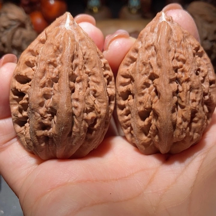 把件文玩核桃东北楸子小雪48