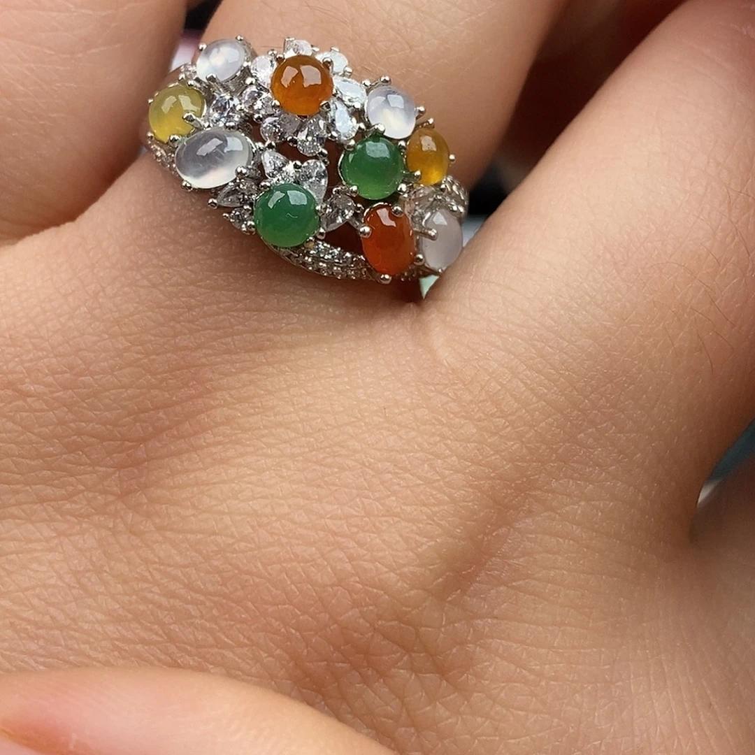 翡翠未镶嵌戒指翡翠