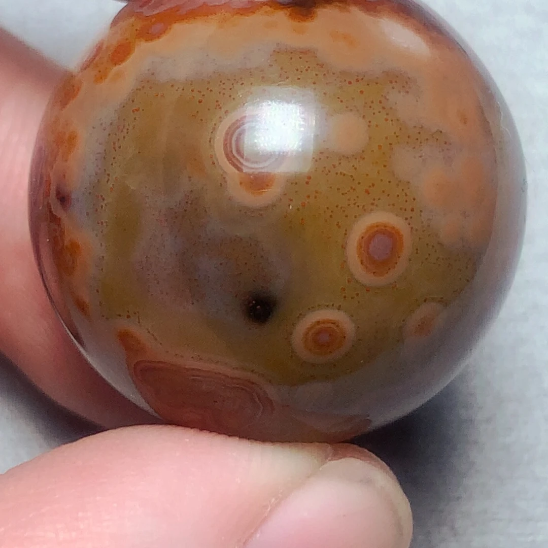 路***人玛瑙/玉髓未镶嵌战国红