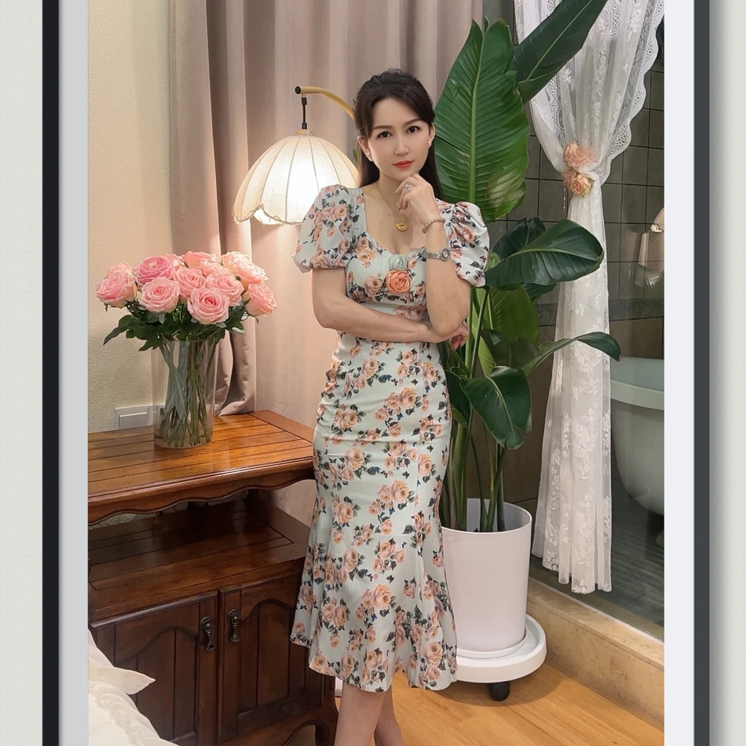 【安妮老板】夏季显瘦气质法式收腰复古修身鱼尾碎花连衣裙10360