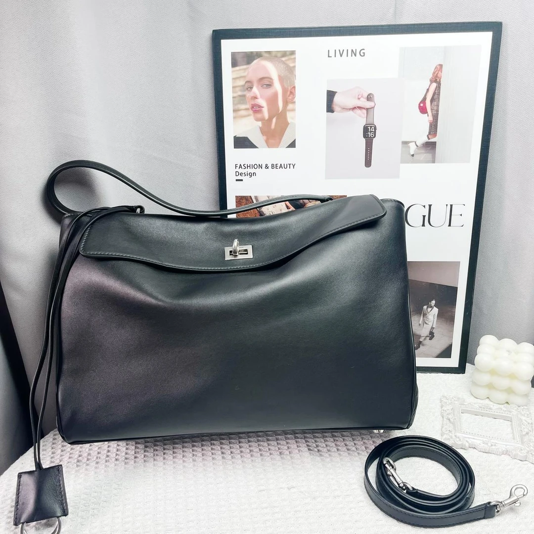 巴黎世家黑银redeo中号 单肩包 二手54118613