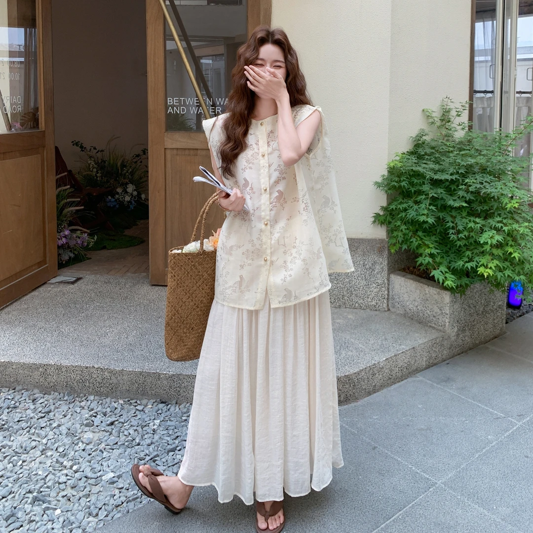 米白色优雅气质套装裙女2025夏季高级感法式气质马甲半身裙两件套