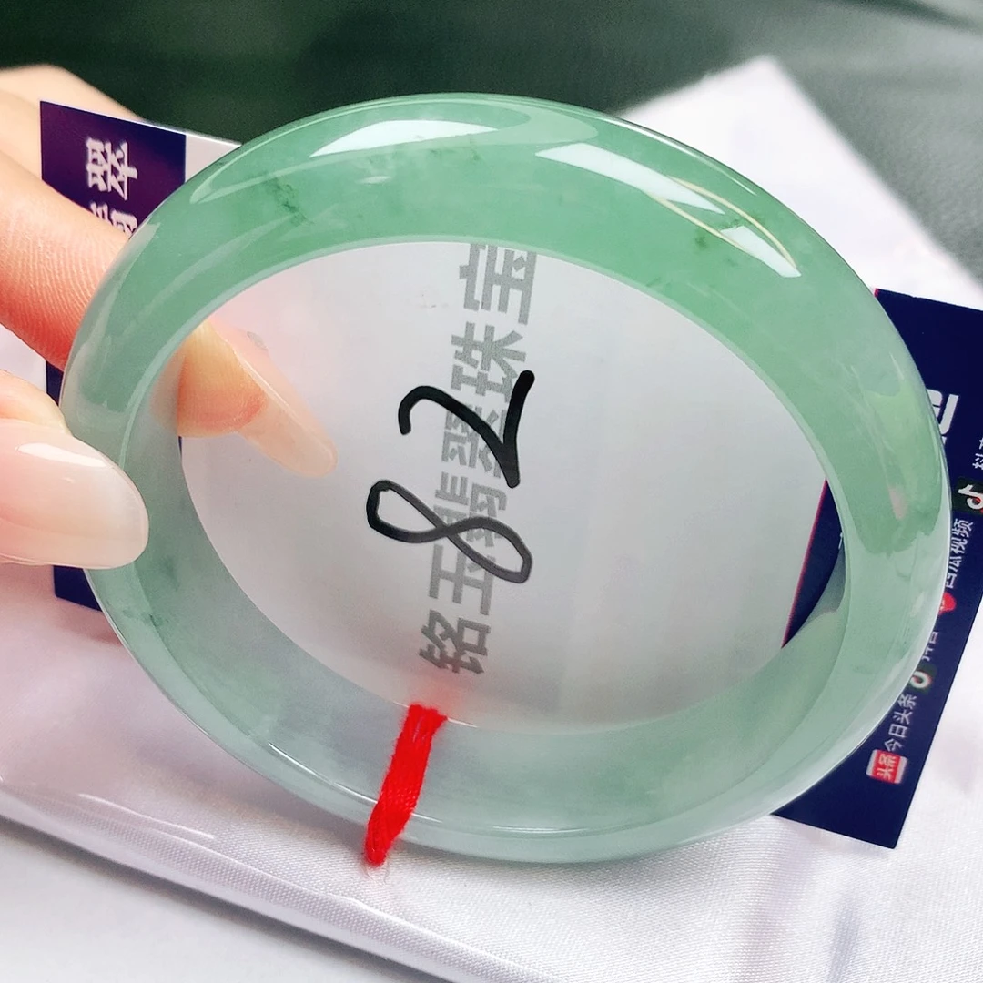 翡翠未镶嵌手镯缅甸天然a货翡翠手镯