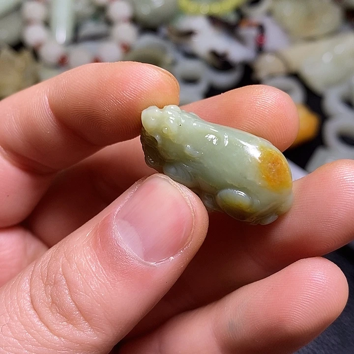 和田玉（子料）未镶嵌颈饰