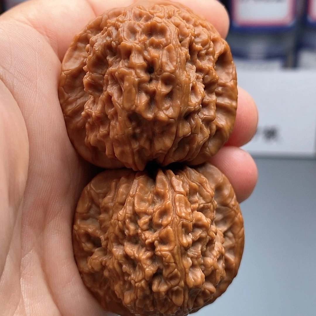 文玩核桃吊坠牛哇