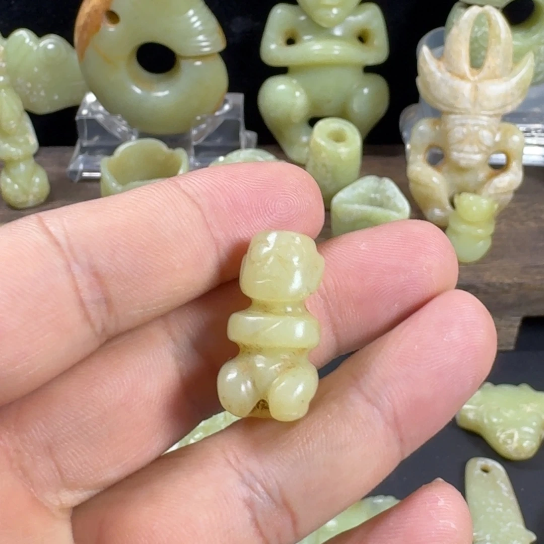 翰***号玉玉摆件贵人贵人型件